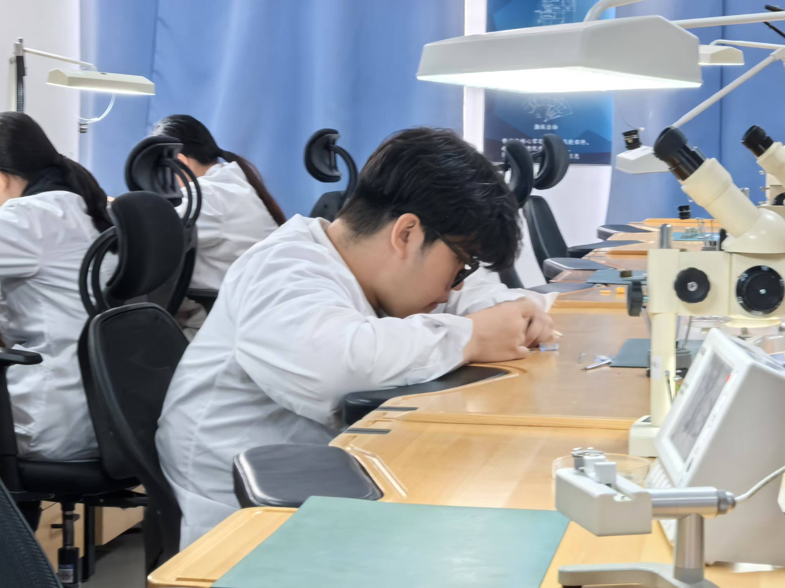 工匠出海看“津”招 | YABO鸭脖官网:实施现代学徒制 打造人才培养新模式